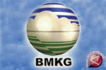 BMKG Imbau Masyarakat Waspadai Hujan Lebat Disertai Petir